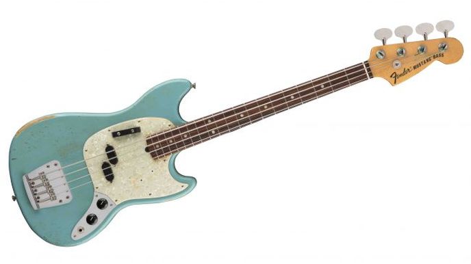 Mustang Bass voor JMJ