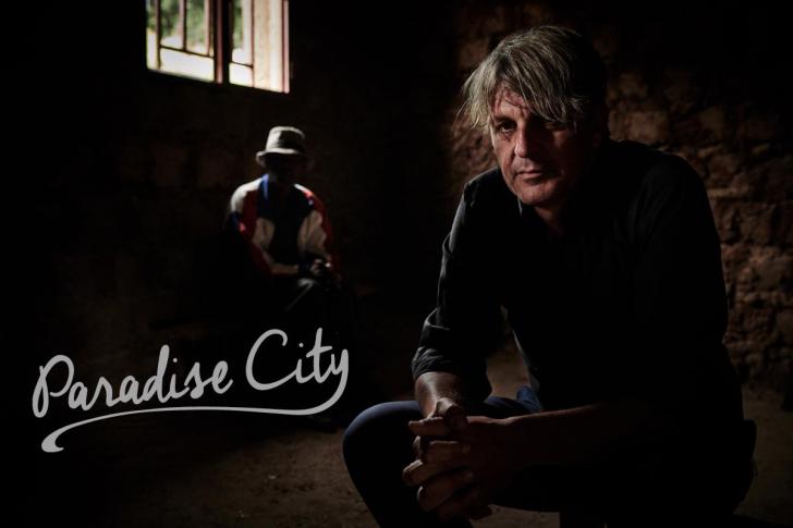 Paradise City tour en documentaire door Mario Goossens