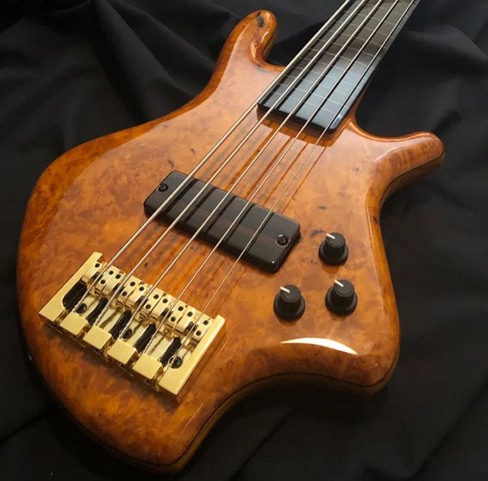 PHD Ergonomic Lightweight Bass