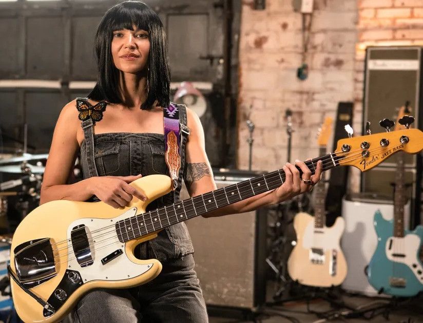 Fender Limited Edition Laura Lee Jazz Bass